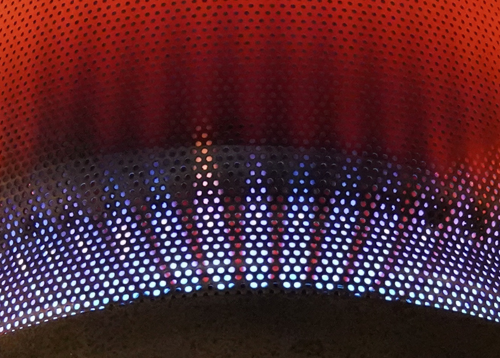 Gas