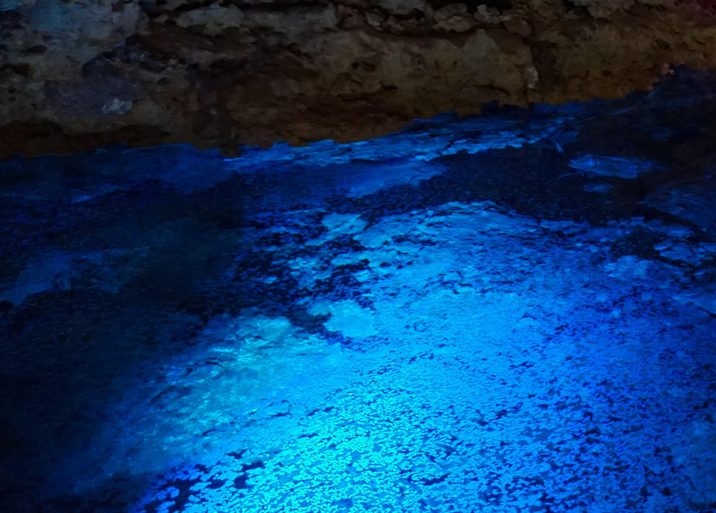 underground-lake